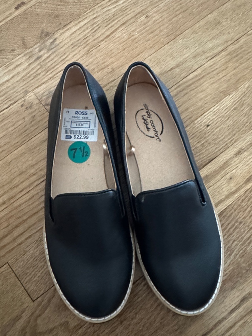 Life Stride Black Slip-On Flats